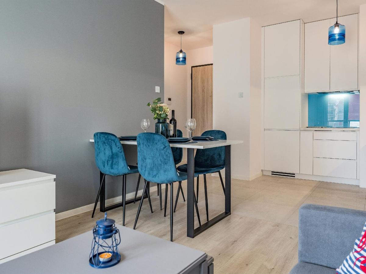 Hello Apartments Letnica With Private Parking Gdansk Bagian luar foto